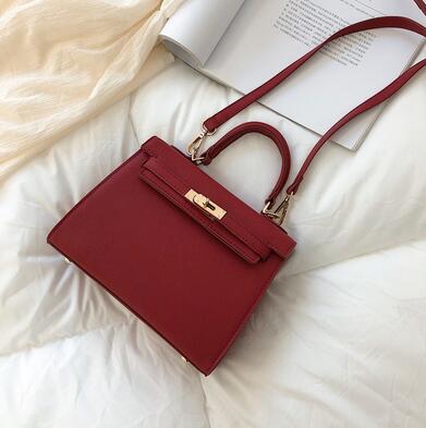 Kylie Fashion Shoulder and Crossbody Bag